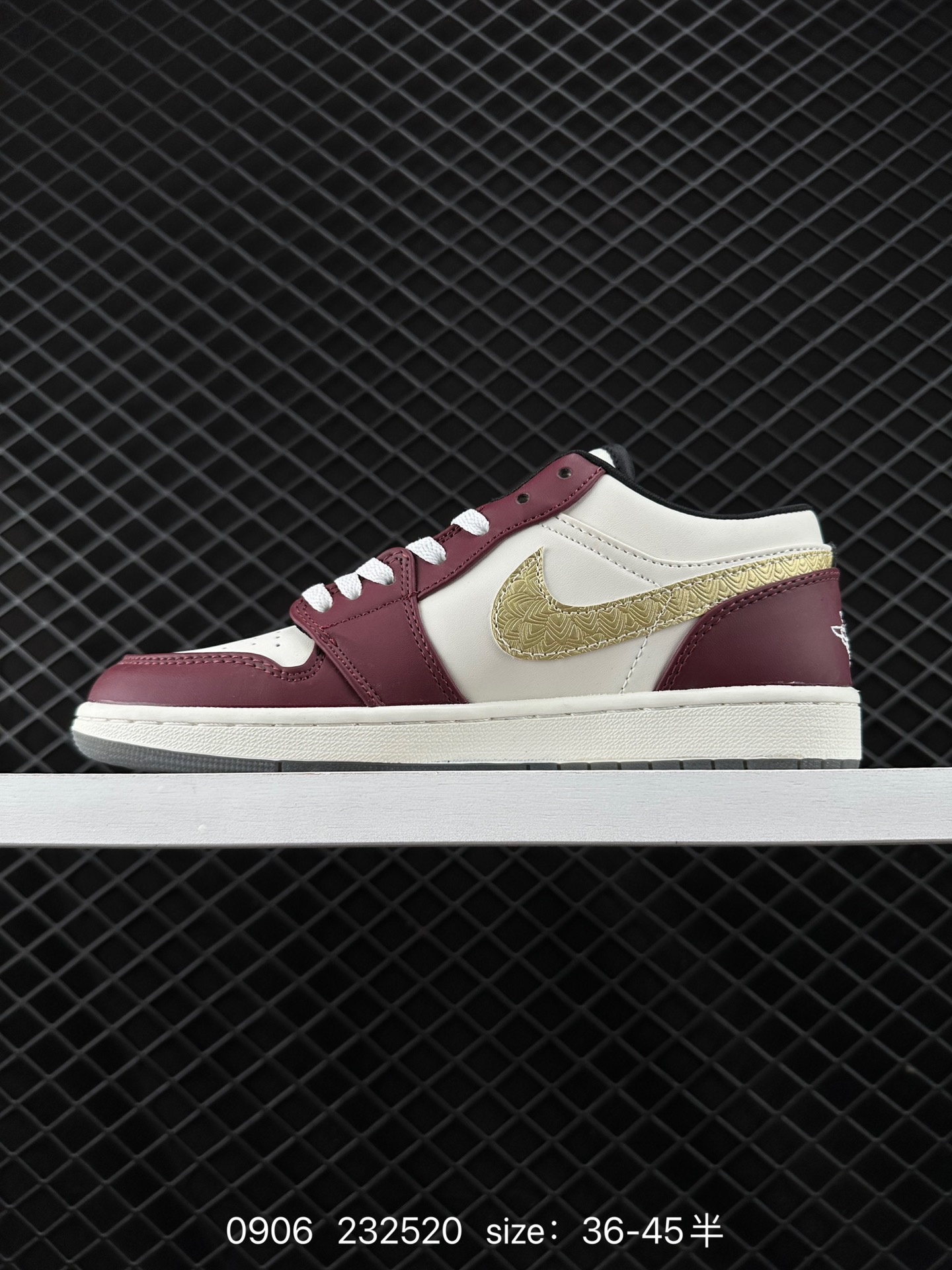 Air Jordan 1 Low AJ1